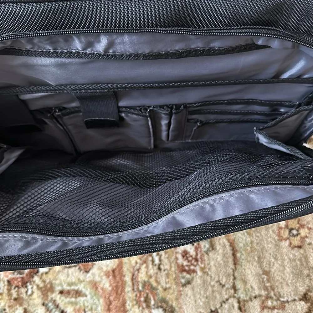 NWT Dell Laptop Briefcase OMF 875